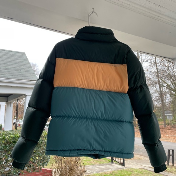 Cotopaxi puffer coat. Cozy, warm, down filled jacket. - Picture 2 of 4